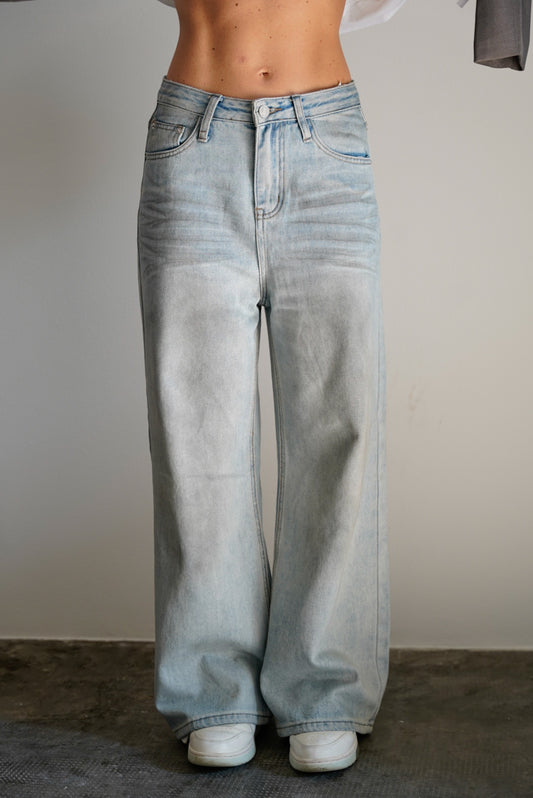 JEANS AMPIO EFFETTO SPORCO